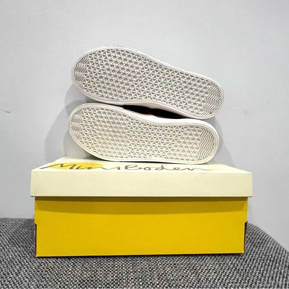 Mini Boden Printed Low Top Sneakers (Size 34)